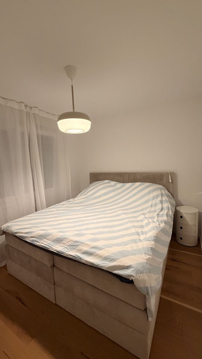 Betten: Boxspringbett 180x200 – Gebraucht aus Nidau von nin_5gk2 2