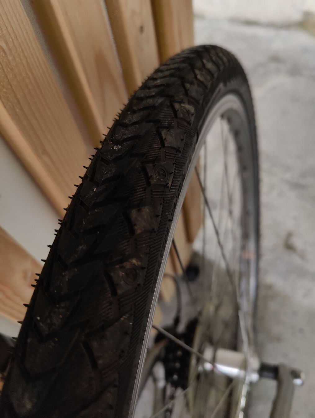 Specialized Velos: Specialized Crossroads Mens Bike – Gebraucht aus Zürich von  3