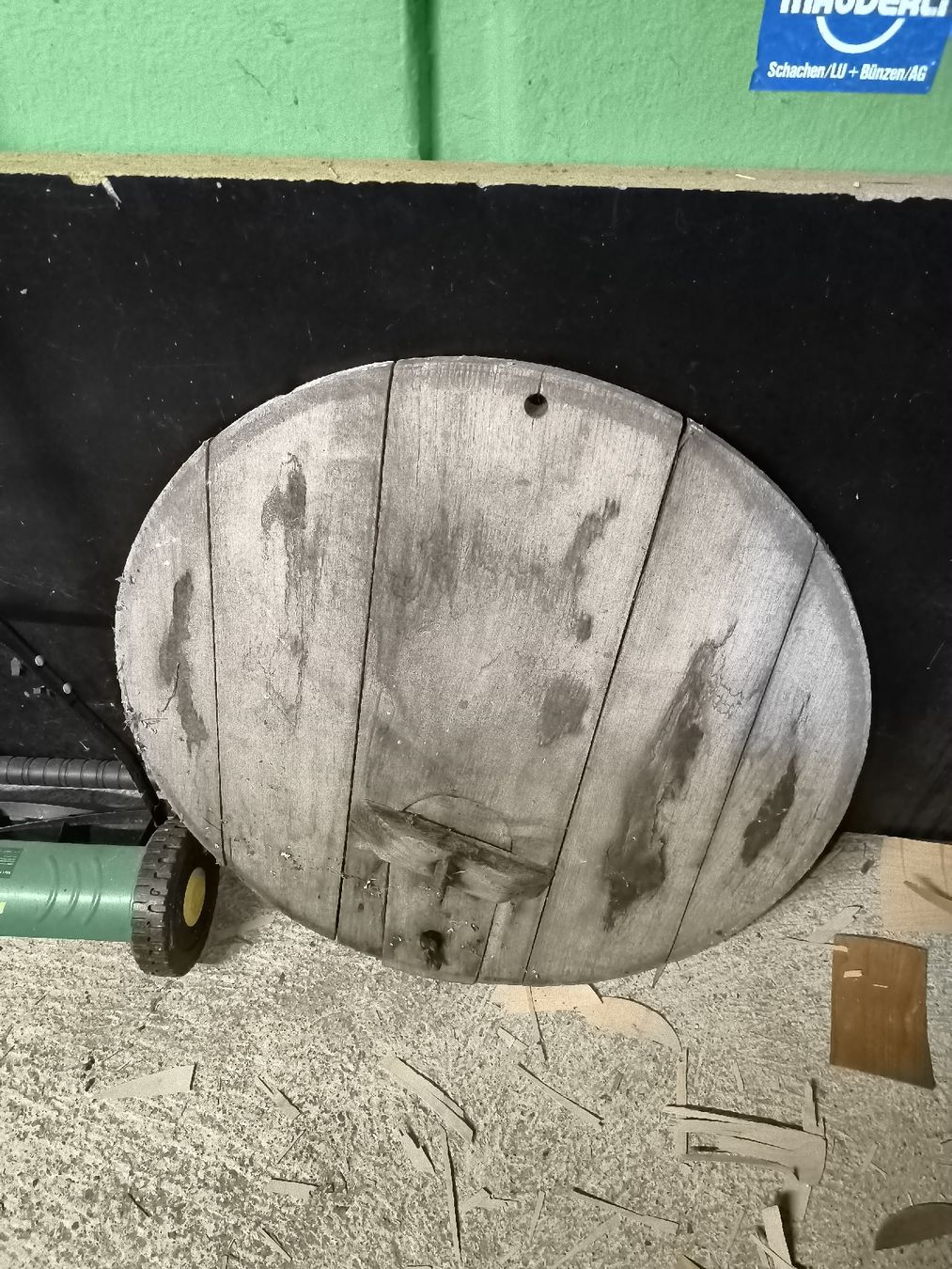 Sonstiges: Weinfassdeckel Eiche 88cm – Gebraucht aus Kölliken von BelzeBug 1