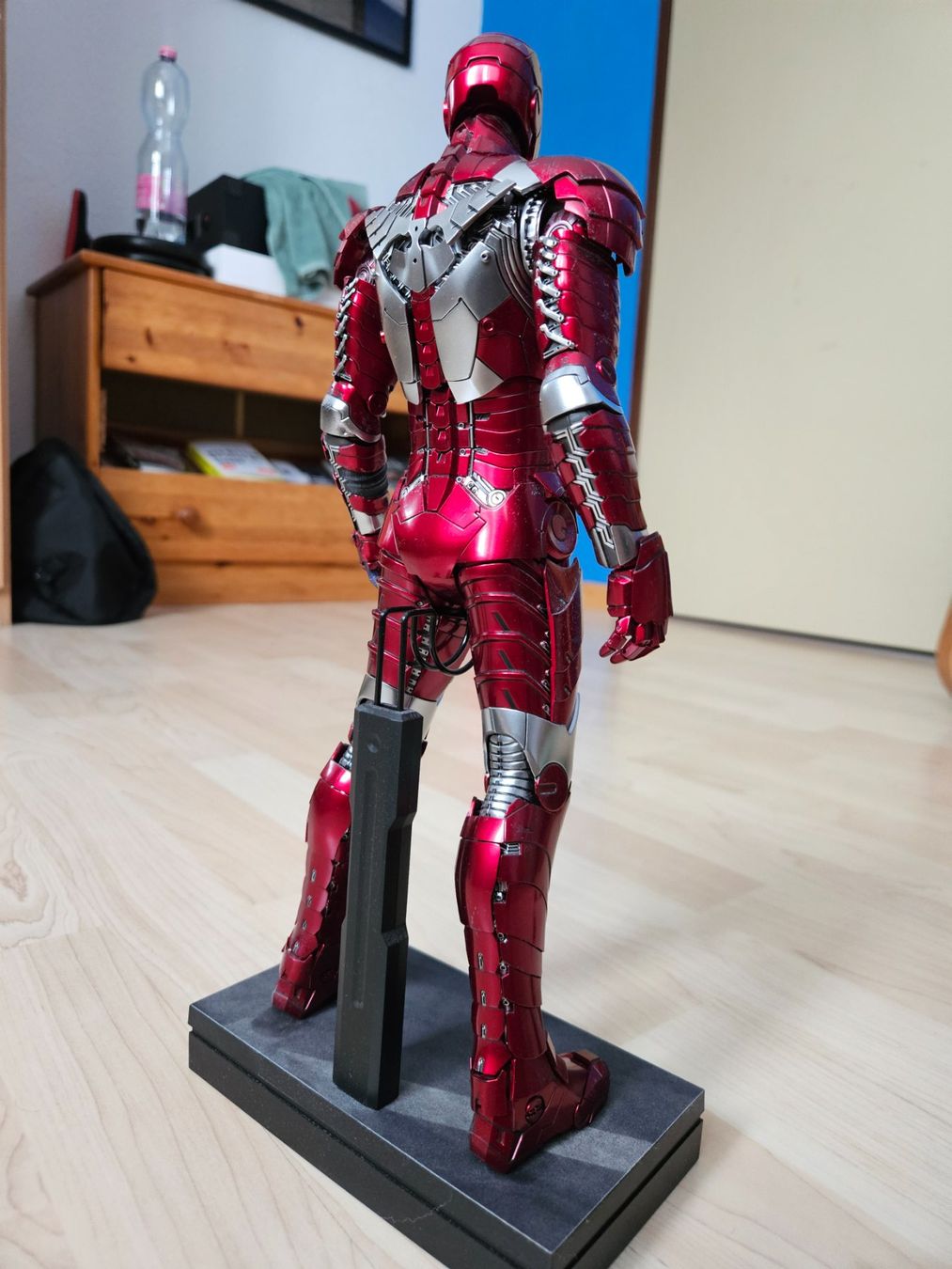 Hot Toys Figuren: Hot Toys Iron Man Mark V – Gebraucht aus Zofingen von mat_5pgg 2