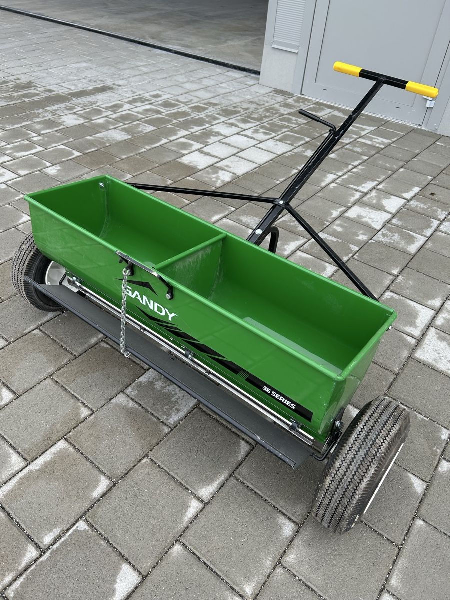 Autres appareils pour le jardin: Rasen Rasensaat Dünger Streuwagen (Gandy) – Neuf (Voir description) à Salmsach par Takeuchi_W395