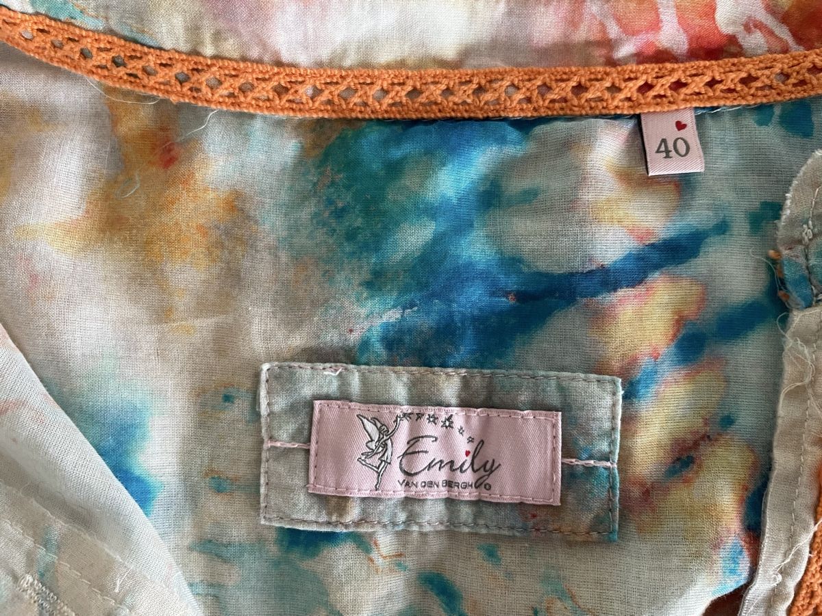 Emily van den Bergh Camicette: Bluse von Emily van den Bergh – Nuovo (secondo la descrizione) da Rüttenen venduto da Marianne22121970 1