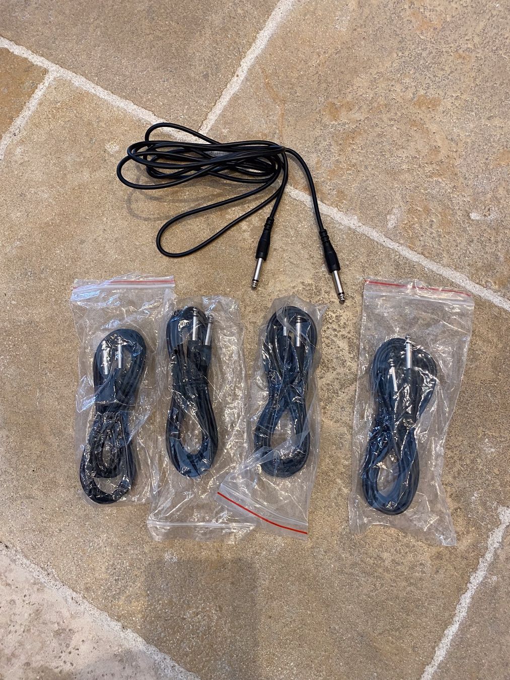 Cavi: Lot de 5 câbles instrument jack / jack – Nuovo e nell'imballaggio originale da Gland venduto da musiquegland