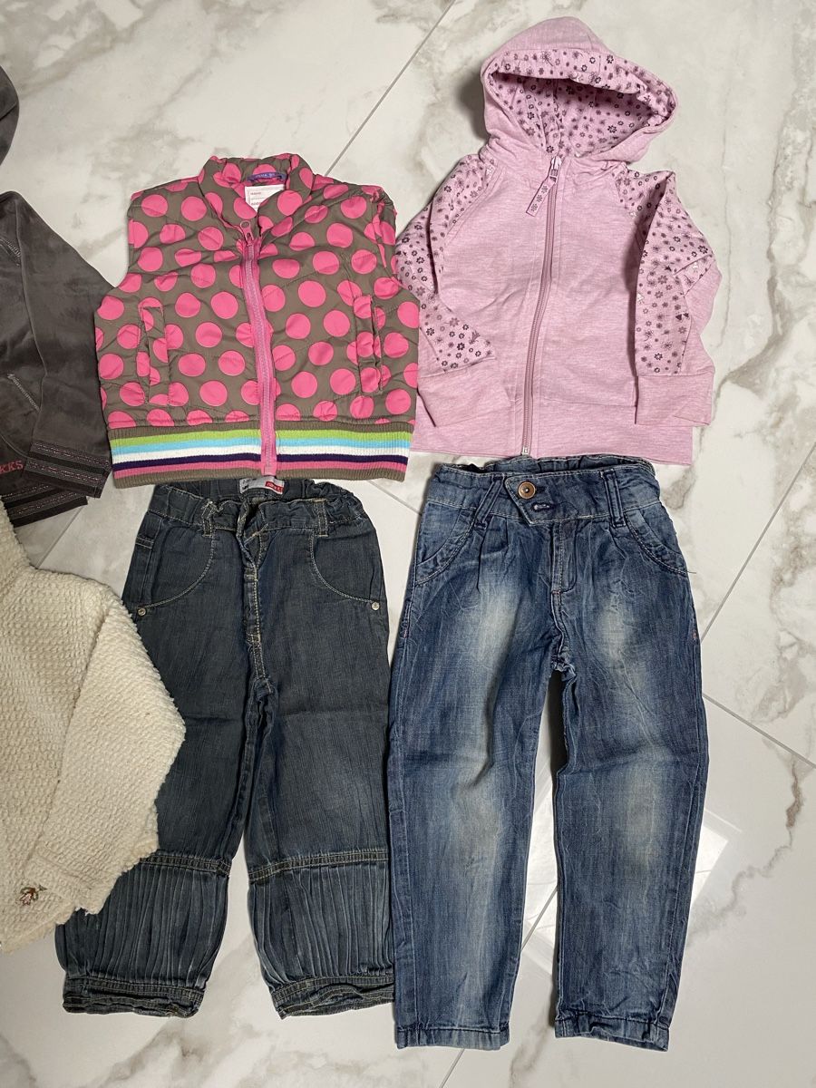 Lotti & Set di vestiti: 11-teiliges Mädchenset Gr. 98 – Usato da Estavayer-le-Lac venduto da Mimmy02 1