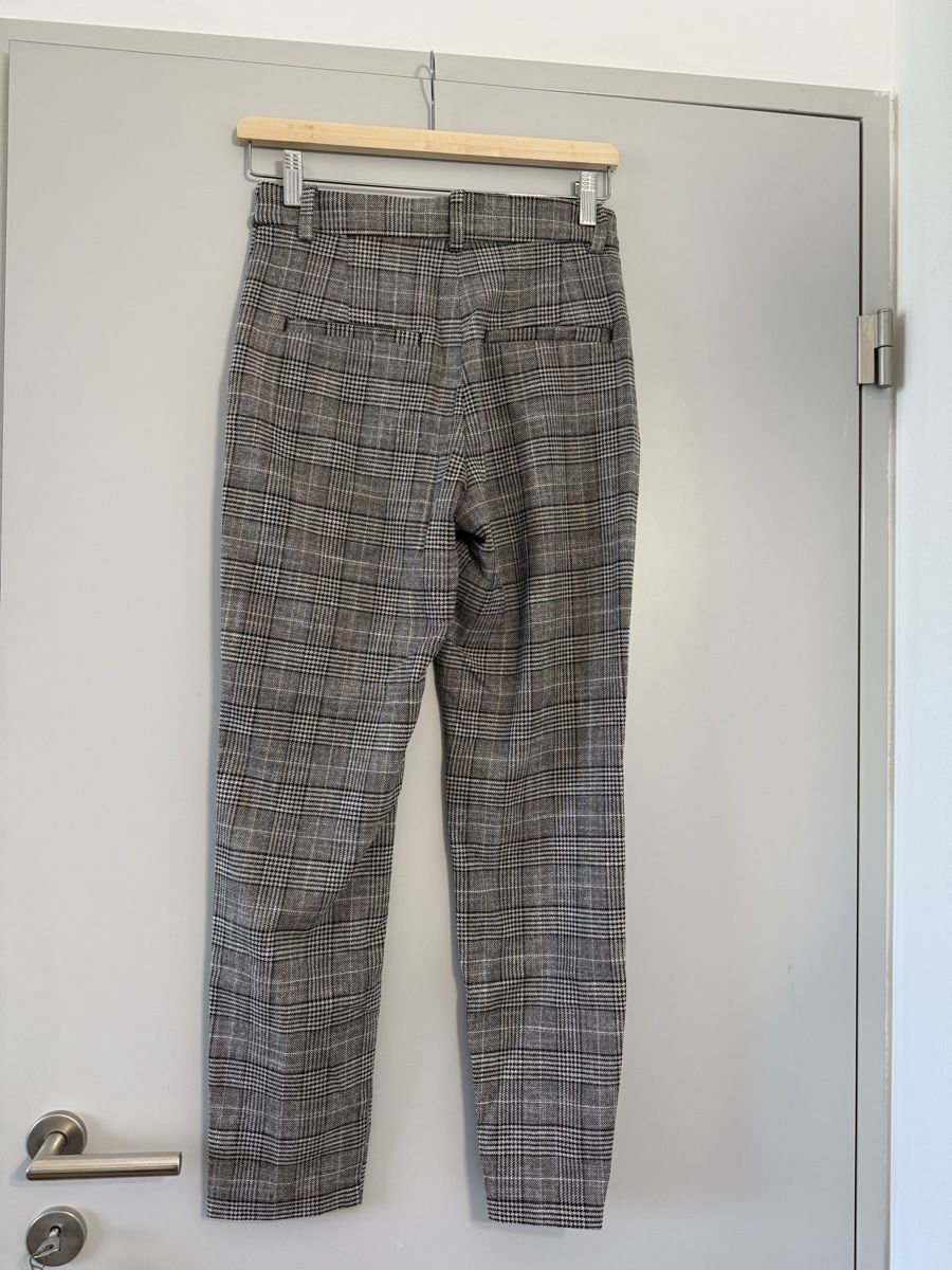H&M Pantaloni: Pantalon carreaux  – Nuovo (secondo la descrizione) da Le Grand-Saconnex venduto da ama_pc9p 1