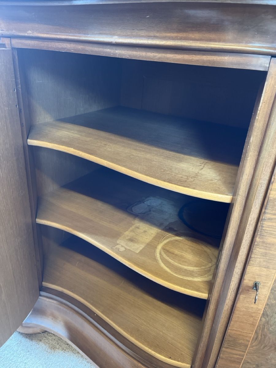Credenze: Antiker Buffet-Schrank, mit Glasvitrine – Usato da Tenniken venduto da Bombadil8 5
