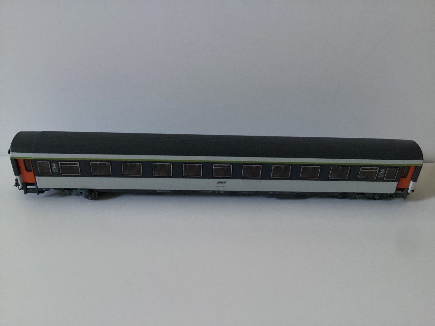 Roco Modelleisenbahnen: Roco 45111 SNCF B Corail H0 1:87 – Gebraucht aus Effretikon von simtek_de 2