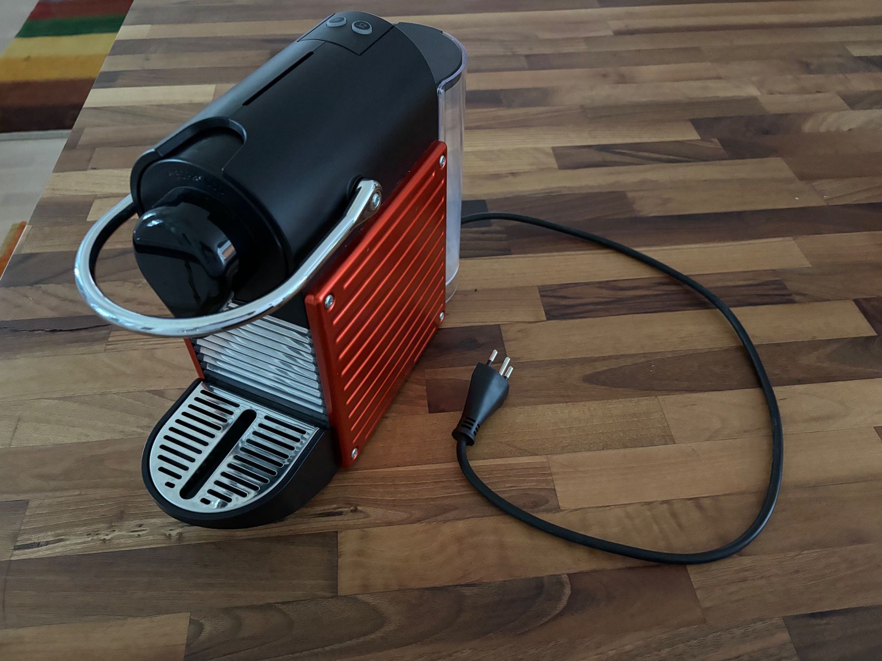 Nespresso Kaffeemaschinen & Espressomaschinen: Espressomaschine von Nespresso inkl. Kapseln – Gebraucht aus Winterberg ZH von gsc8303