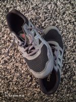 Asics Sportschuhe Damen Grösse 39 wenig getragen