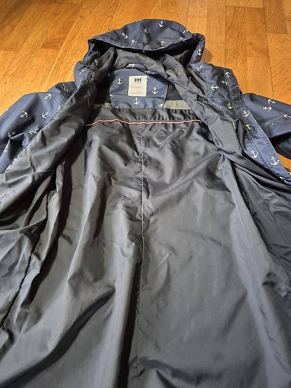 Cappotti: Mantel von Helly Hansen S – Usato da Schliern b. Köniz venduto da elf2011 1