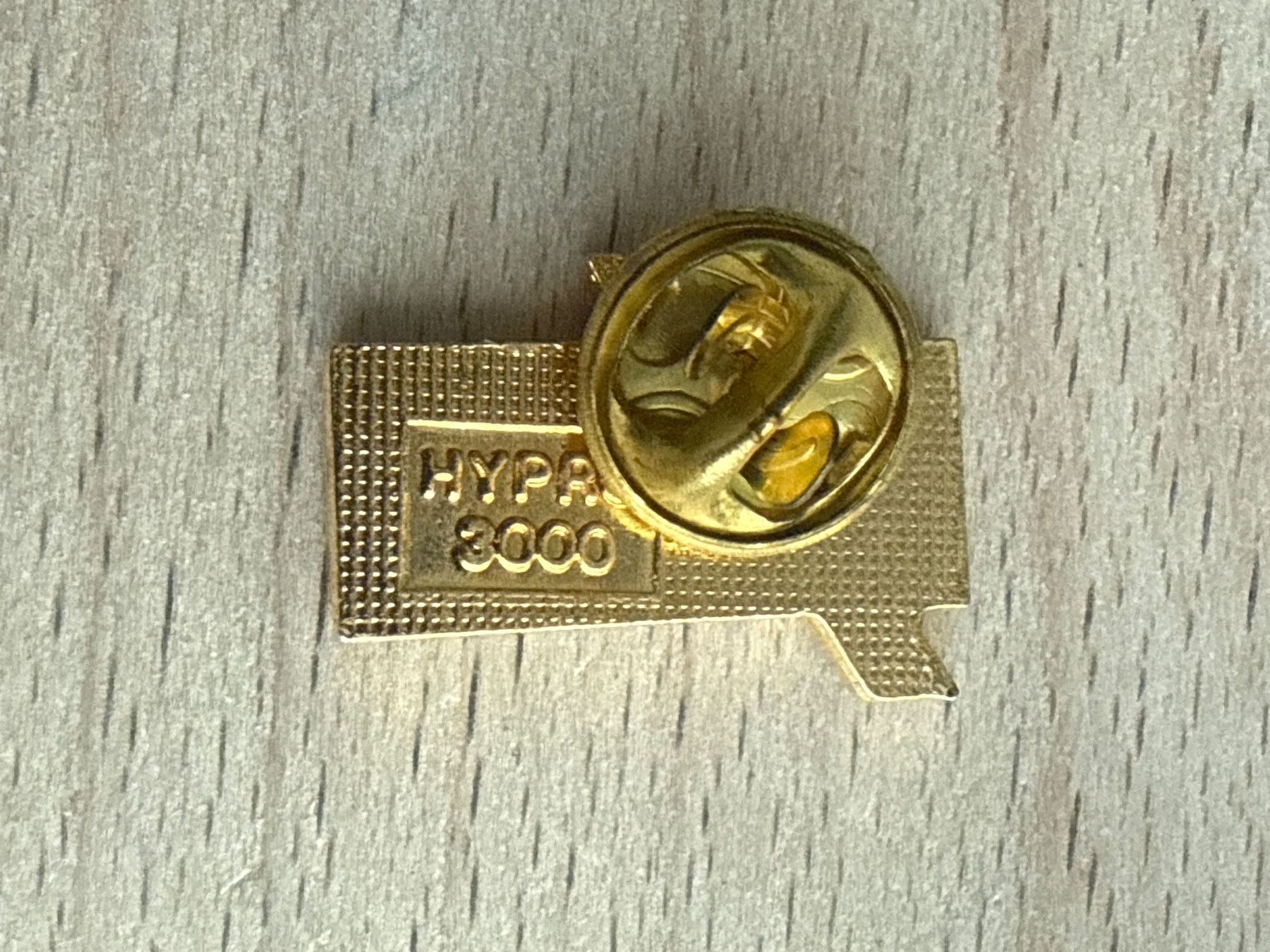 Plaketten & Abzeichen: Pin Kneubühler – Gebraucht aus Glattbrugg von Schweigmatt 1