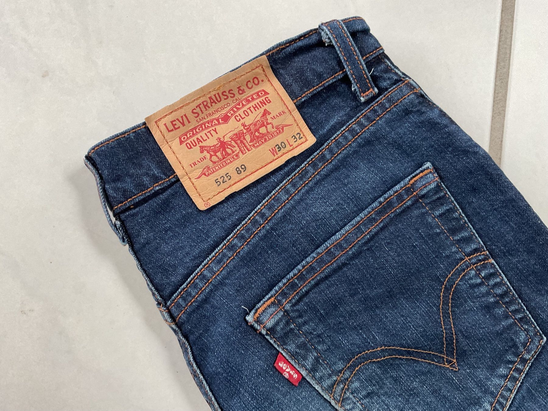 Levi's Jeans: Levi's Jeans,  Grösse W30 L32 – Usato da Adliswil venduto da bei_2b57 3