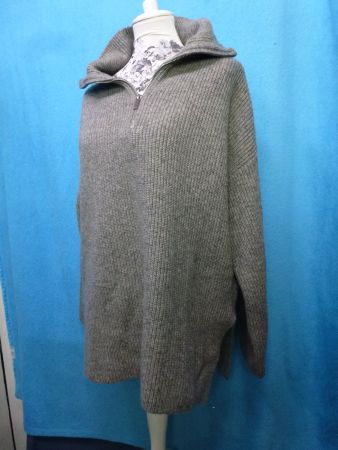 OVERSIZE LÄSSIGER GROBSTRICK PULLOVER IN GR GR 38 RV HALS