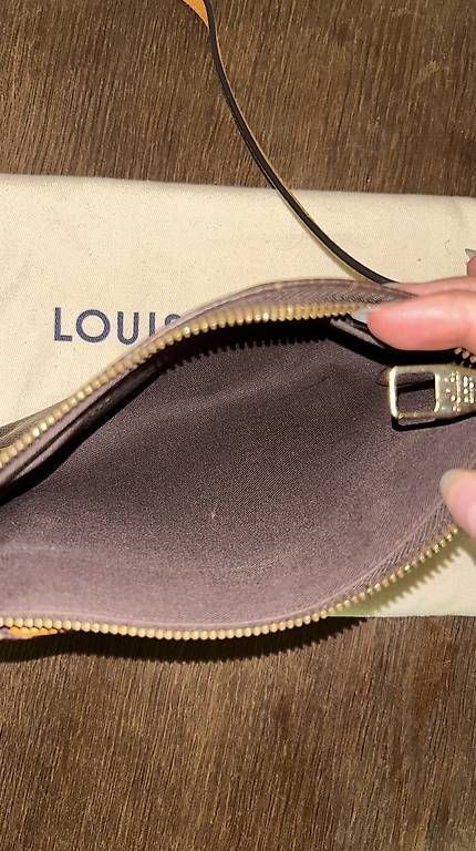 Louis Vuitton Taschen für Damen: Louis Vuitton Pallas Clutch – Gebraucht aus Birsfelden von willow1 1