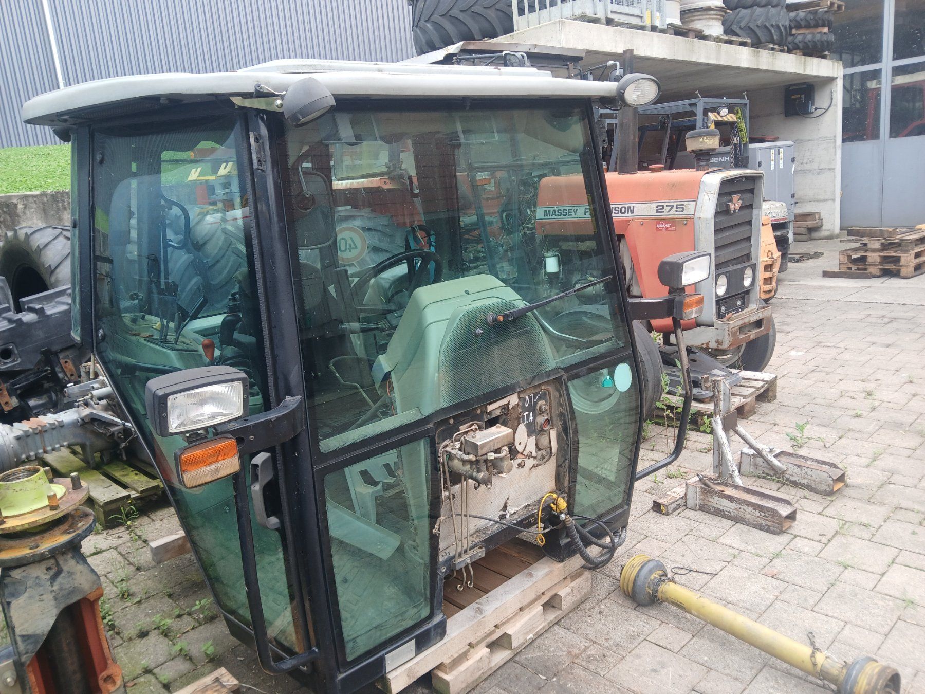 Massey Ferguson Trattori: Massey Ferguson – Usato da Hagenwil venduto da Wclaas 1
