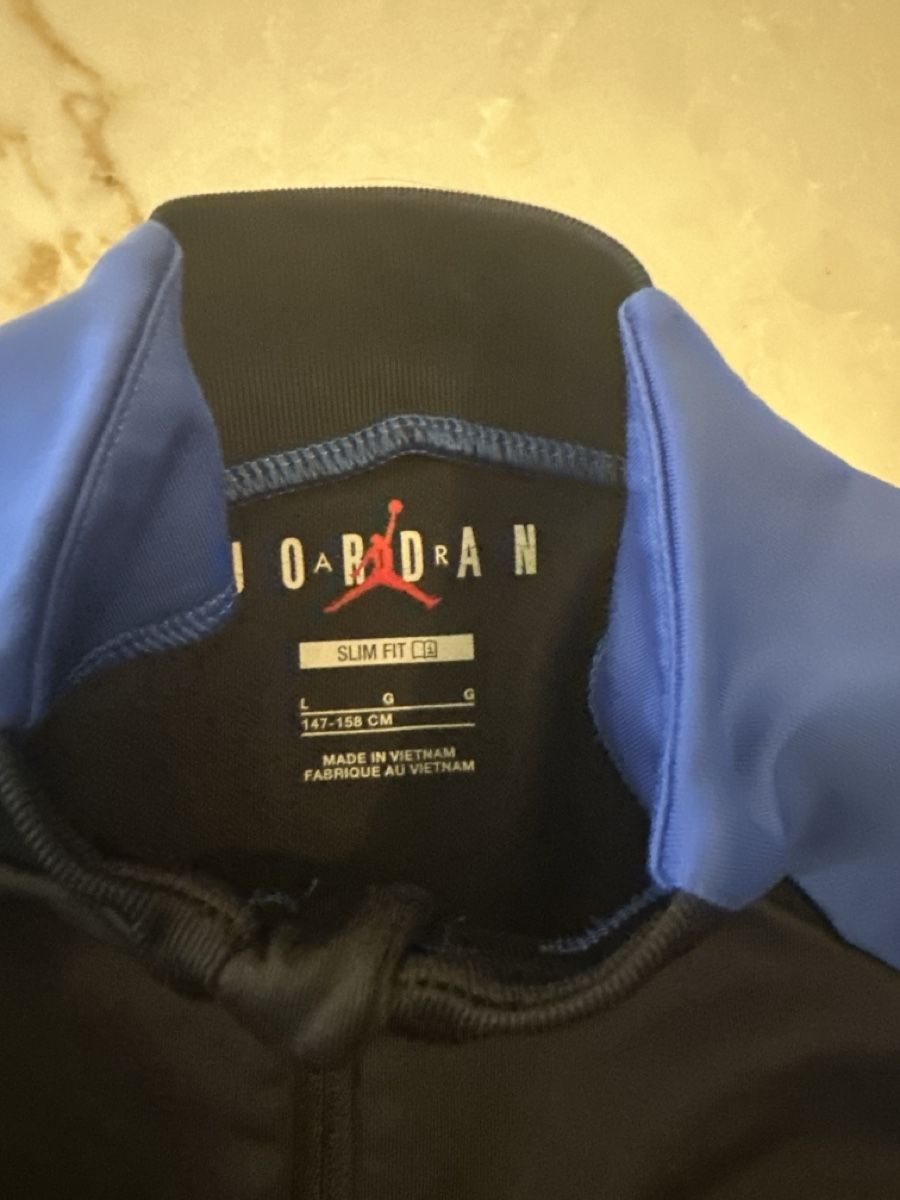 Jordan Lotti di vestiti: Jogging PSG Jordan – Usato da Founex venduto da reb_fws9 1