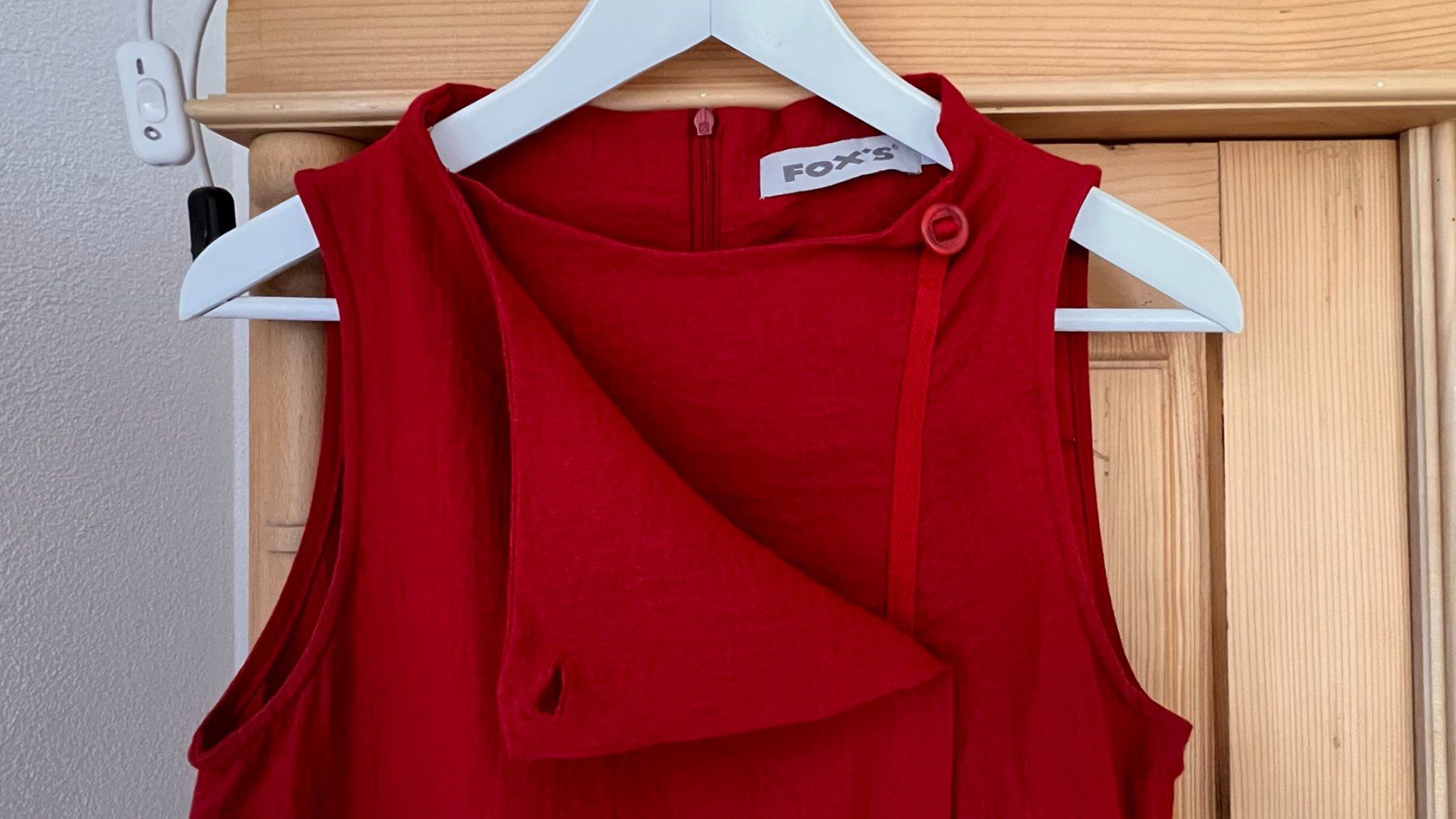 Fox Vestiti: Rotes, ärmelloses Kleid Grösse 36 – Usato da Langendorf venduto da ber_t8vc 1