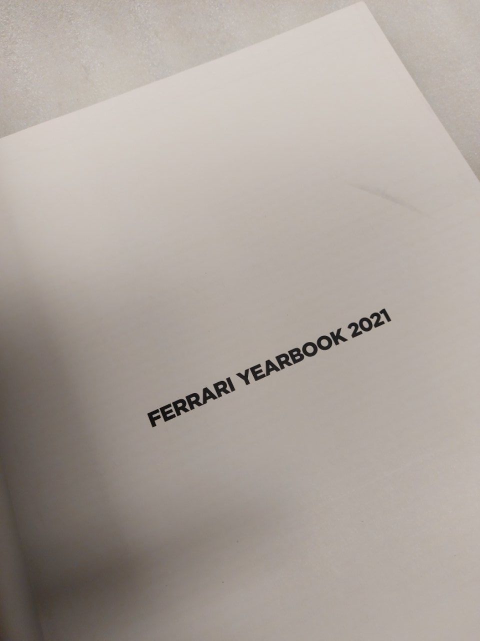 Zeitschriften & Magazine: Ferrari Yearbook 2021 – Gebraucht aus Pambio Noranco von TREBORLOP 1