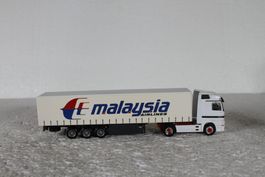 Herpa Mercedes Malaysia Airlines Sattelzug