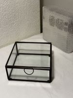 Dekorative Glasbox mit bronzefarbenem Rand, Neu!