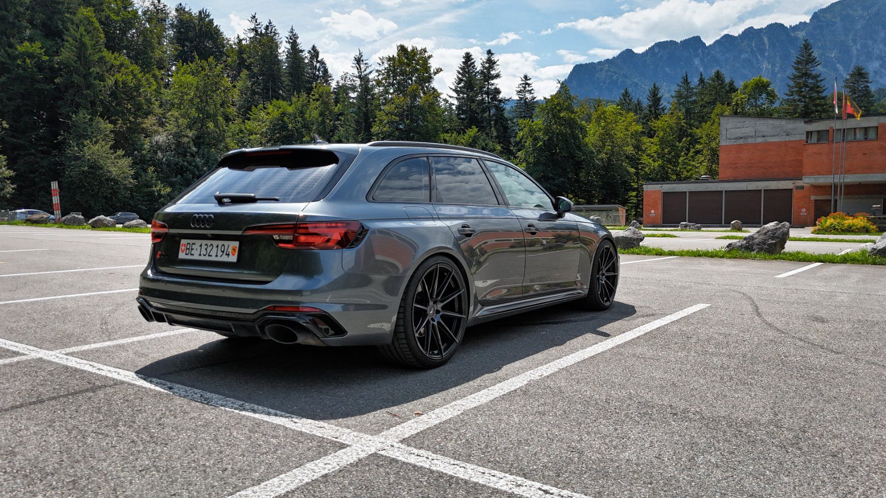 Audi Automobili: Audi RS4 B9 – Usato da Kirchenthurnen venduto da maegu_ 5