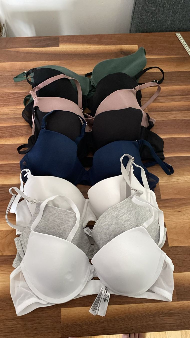 C&A Altra biancheria intima: BH 80B, 8 Stück – Nuovo (secondo la descrizione) da Zürich venduto da drummergirl98