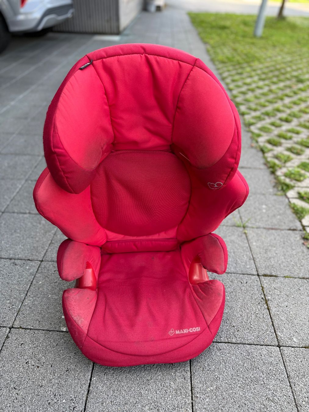 Maxi-Cosi Auto-Kindersitze: Maxi Cosi Rodi XP Fix – Gebraucht aus Aran von vay_9cdl