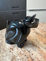 Katze modern aus schwarz/grünem Marmor