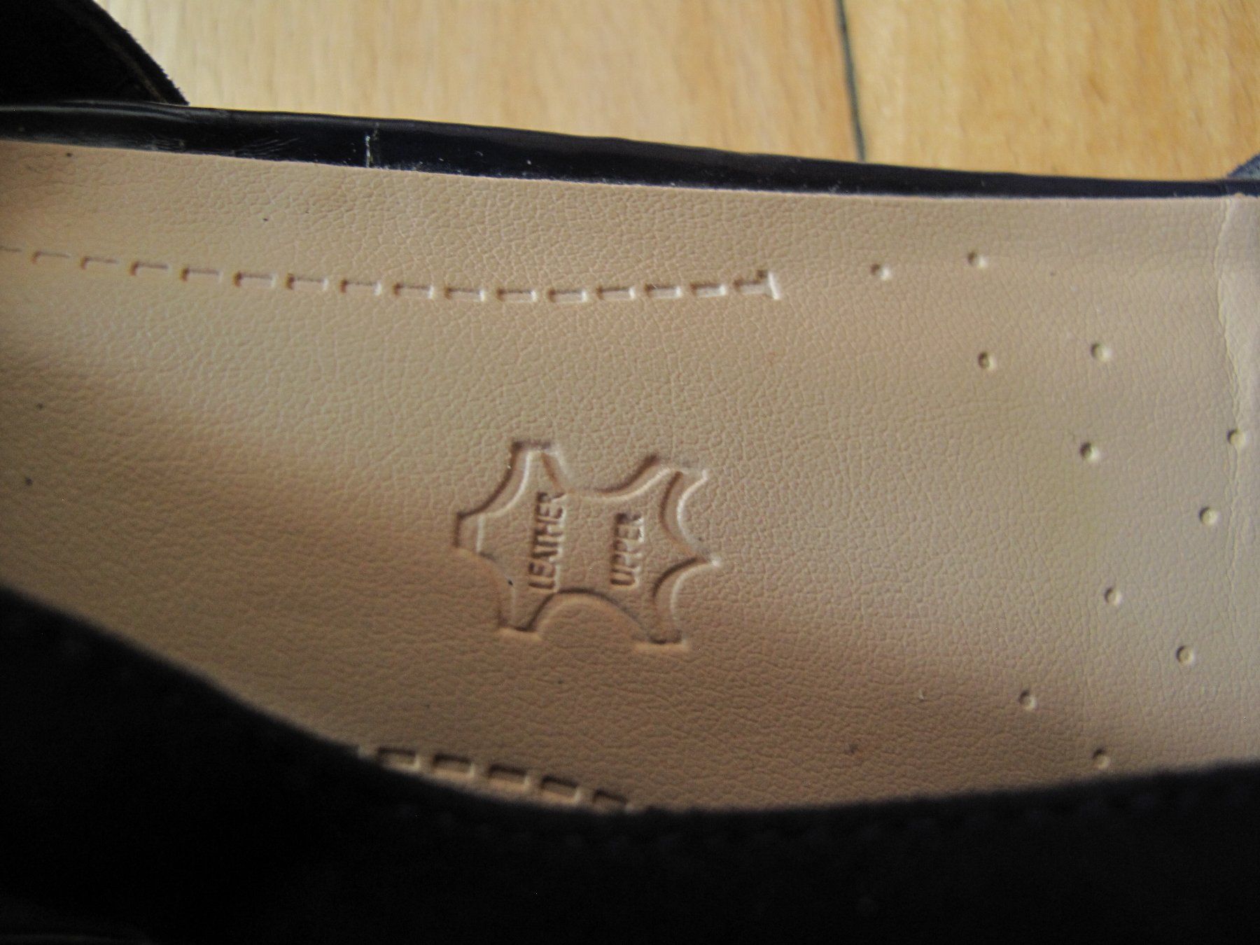 Scarpe da donna: Neu, echtes Leder Gr.37 Porto 9 Fr. – Nuovo (secondo la descrizione) da glarus venduto da Engel_888 2