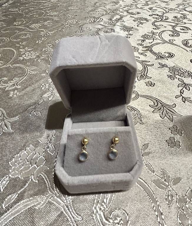 Boucles d'oreille: Ohrstecker 750 gold – D'occasion à St. Gallen par Mimimanja92