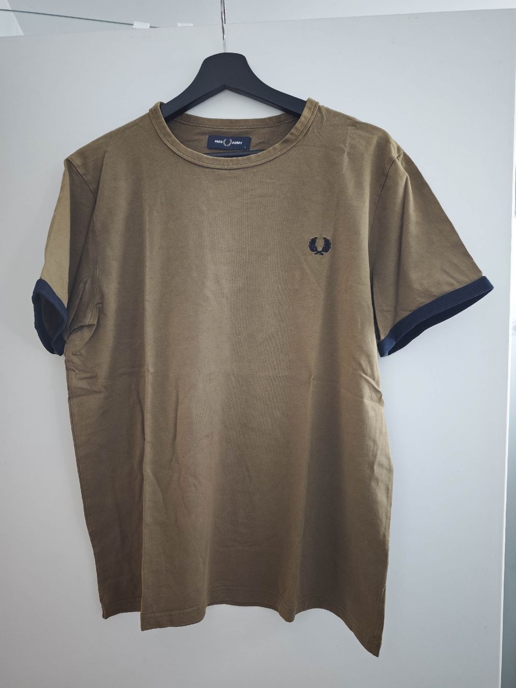 Fred Perry Maglioni & Felpe: Fred Perry Collection Size L – Usato da Ballwil venduto da Standardfloskel_14 7