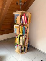 Bücherregal drehbar