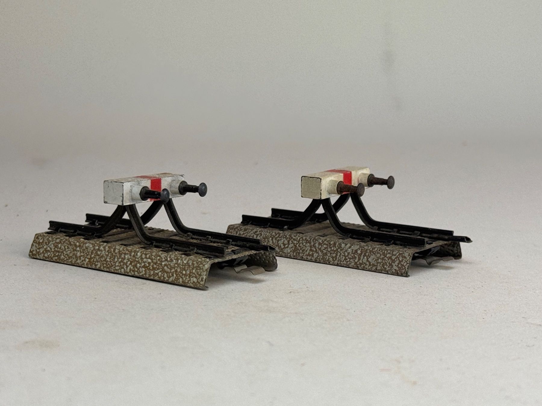 Märklin Trains électriques: VE1- Märklin zwei Prellböcke – D'occasion à Elm par Wikmtz