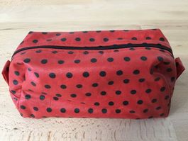Tasche / Necessaire / Kosmetiktasche / Etui, neue Handarbeit