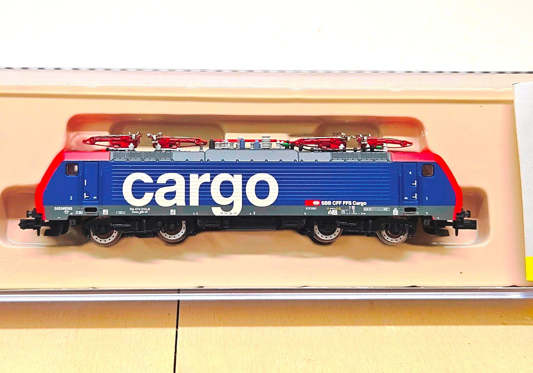 Trix Modellini di ferrovie: E-Lok BR 474 SBB cargo, analog – Nuovo (secondo la descrizione) da Oensingen venduto da Helo19