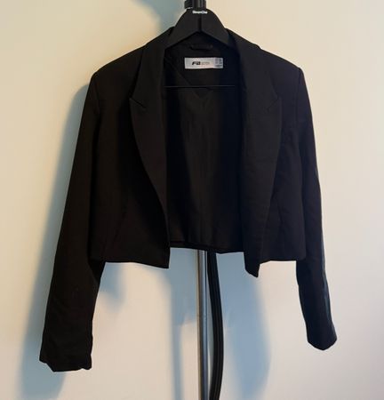 Blazer court FB Sister noir taille M bon état général
