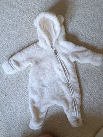 Baby Overall Plüsch mit Kapuze weiss gr 56