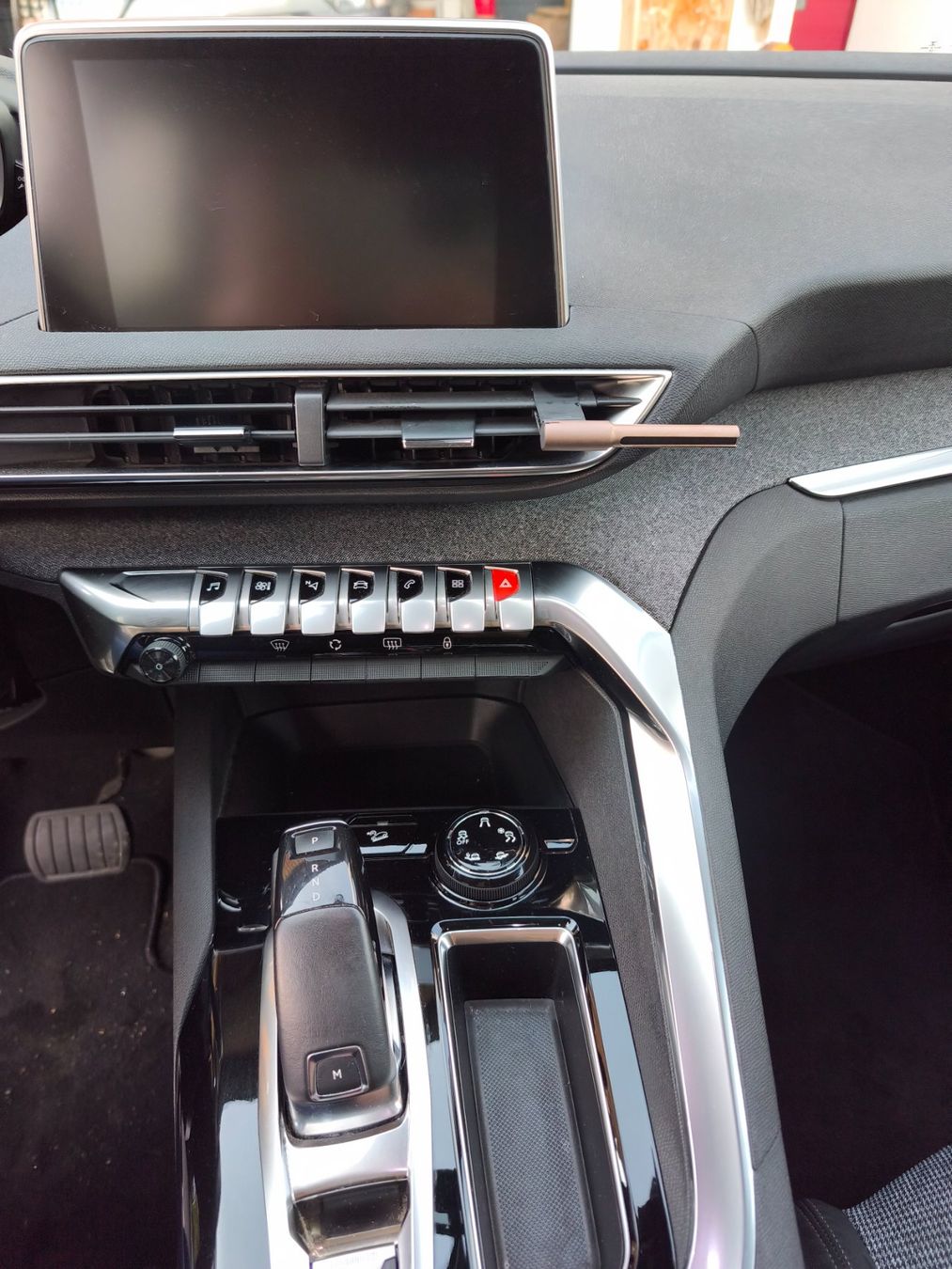Peugeot Autos: Peugeot 3008 – D'occasion à Altstätten SG par Maryann2 7