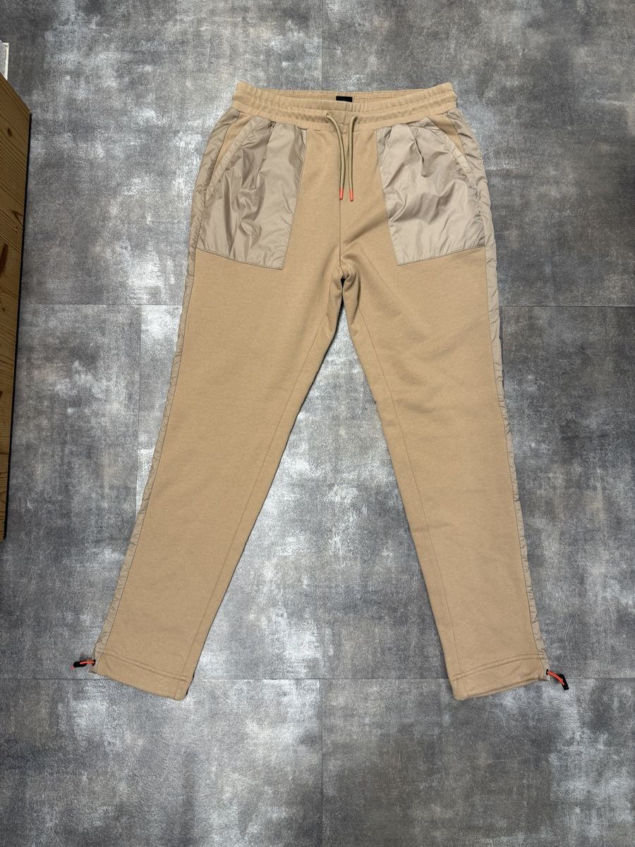 Pantaloni: Fire + Ice Jogginghose, Gr. M – Nuovo (secondo la descrizione) da Merlischachen venduto da aly_9ncj