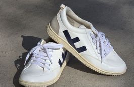 VEGANE Flamingos Life Sneaker, Gr. 40, neuwertig 