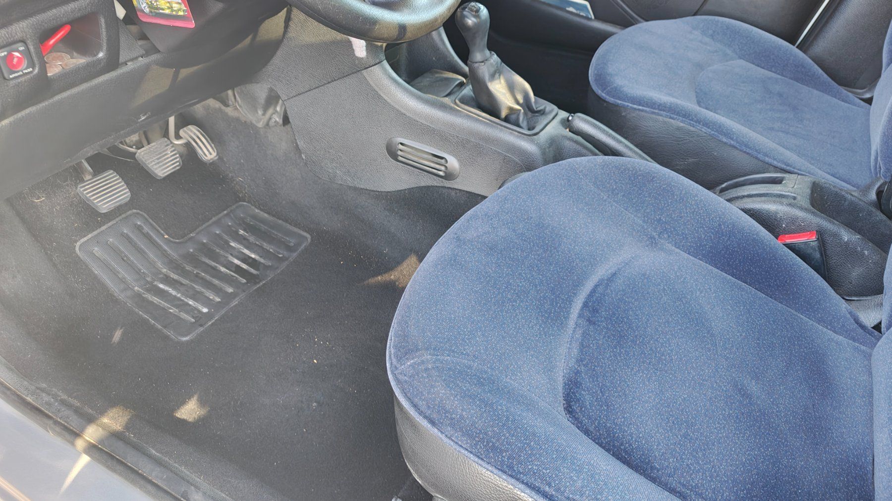 Peugeot Automobili: Peugeot 206 – Usato da Neunkirch venduto da chlaeggi8213 7