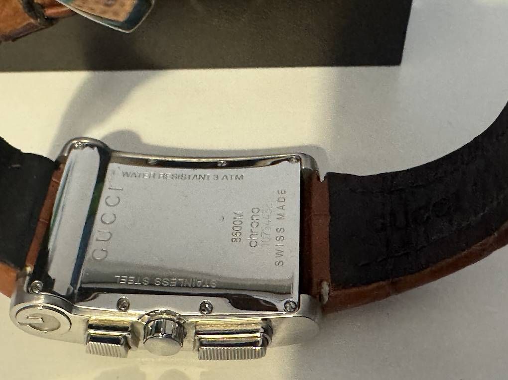 Orologi: Montre Gucci  – Usato da sion venduto da manutoni 1