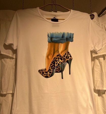 T-shirt blanc stretch escarpins léopard M/L