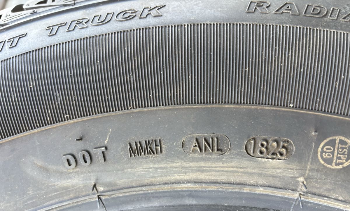 Pneus & Kompletträder: 4x M+S 205/75 16C Winter – Neu (gemäss Beschreibung) aus Zug von Deks 5