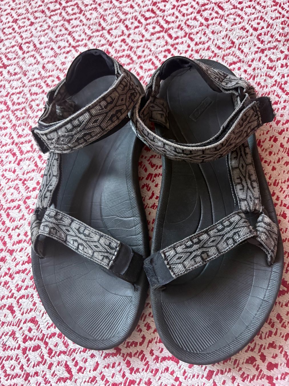 Teva Scarpe da uomo: TEVA Sandalen Herren Gr.42 – Usato da Genève venduto da sunandwind 1
