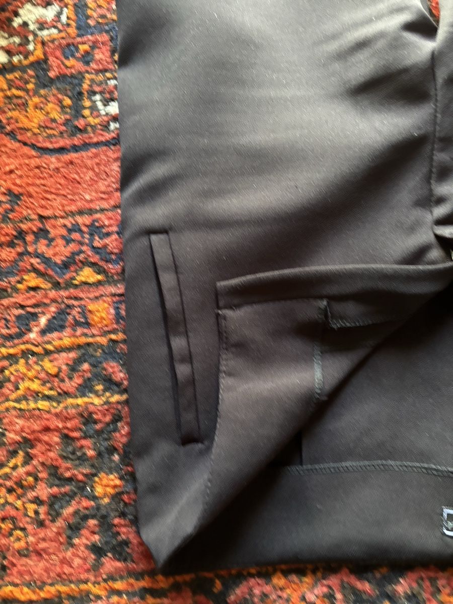 Pantaloni: Stoffhose Gr. S schwarz  – Usato da Kaltbrunn venduto da Modern 1
