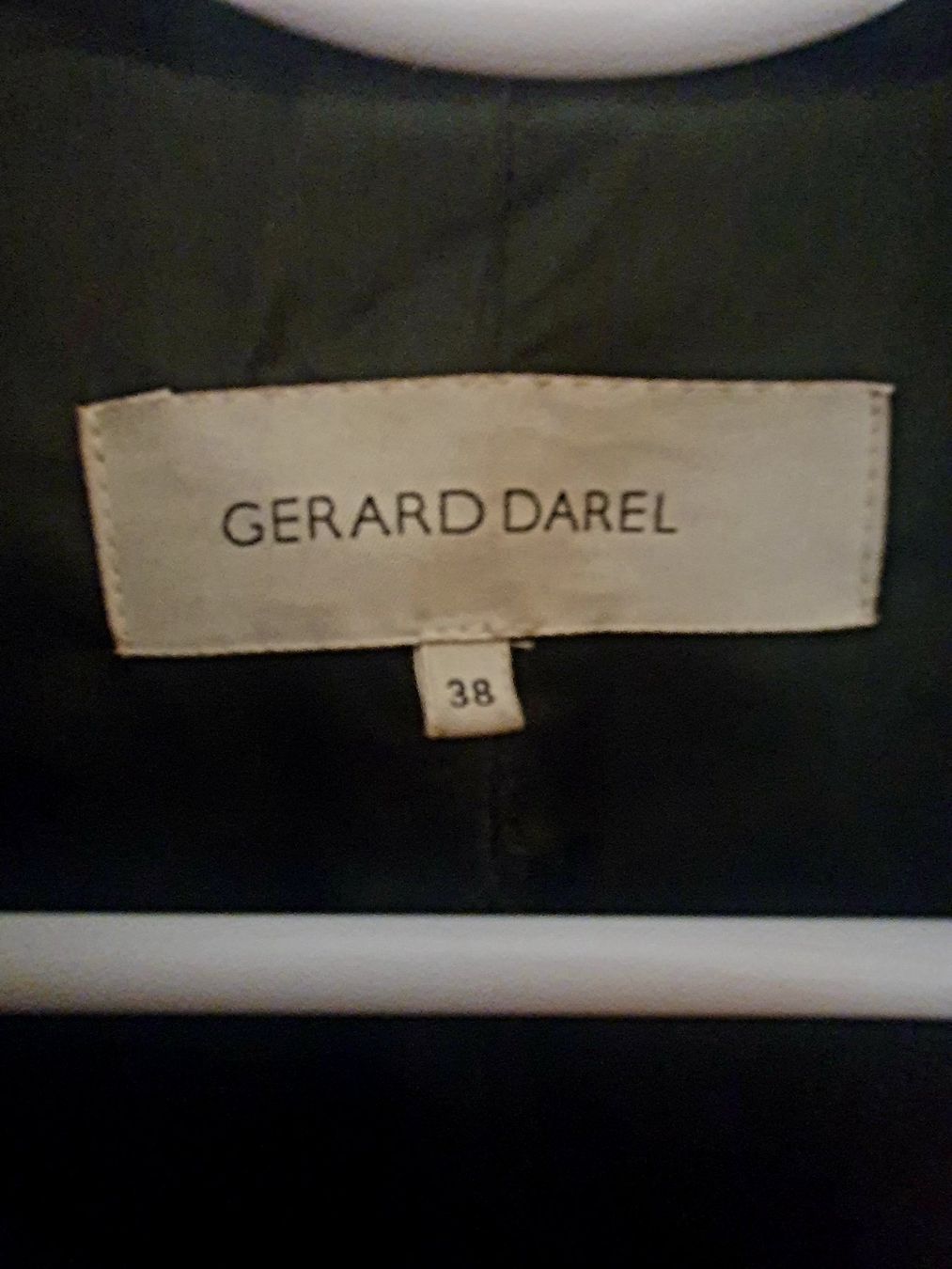 Gérard Darel Cappotti: A vendre manteau Gérard Darel taille 38 – Usato da Carouge GE venduto da bub_c8hk 1