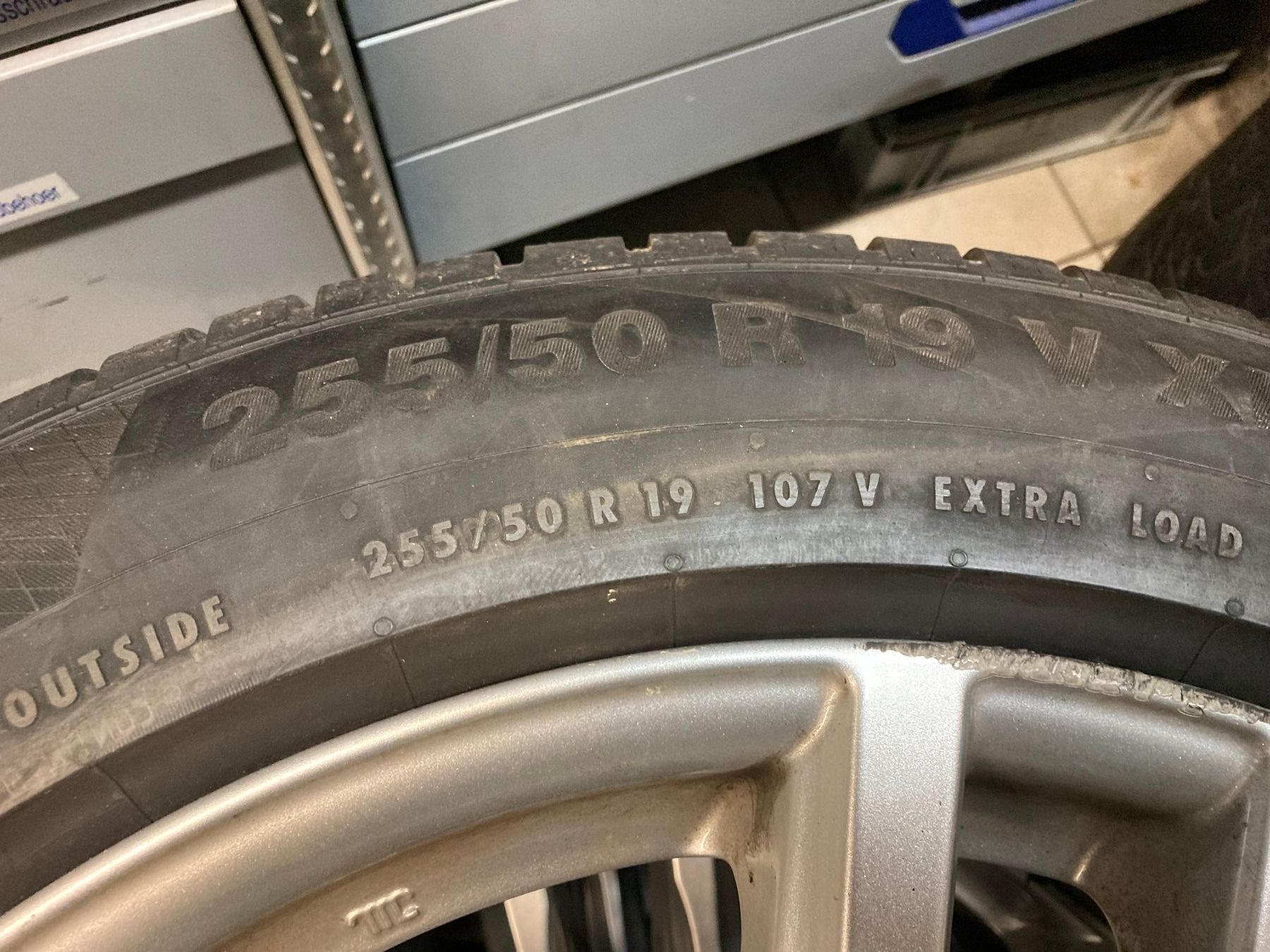 BMW Pneumatici & Ruote complete: BMW X5 Winterräder 255/50R19 – Usato da Cham venduto da WB2223 4