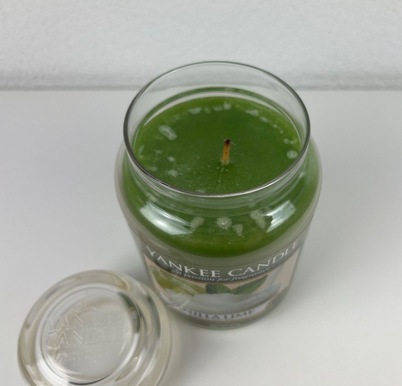 Yankee Candle Candele: Yankee Candle Vanilla Lime Duftkerze – Nuovo e nell'imballaggio originale da Stein am Rhein venduto da Moons_of_Saturn 2