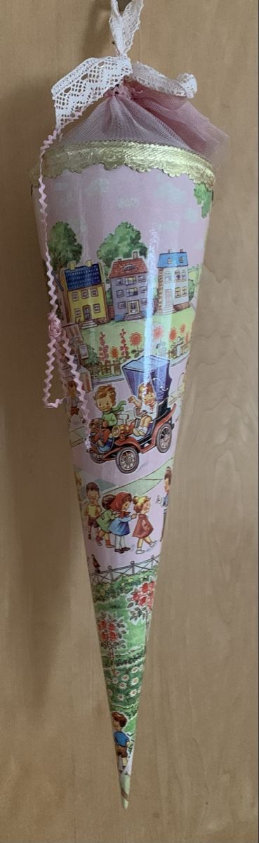 Tutte le decorazioni: Vintage Schultüte, rosa – Usato da Egg b. Zürich venduto da ohtannenbaum 1